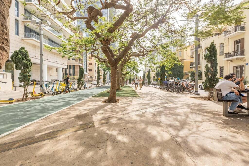 Allenby 114 Triplex * Tel Aviv