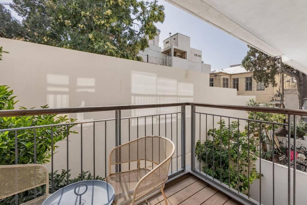 Apartment Allenby 114 Triplex