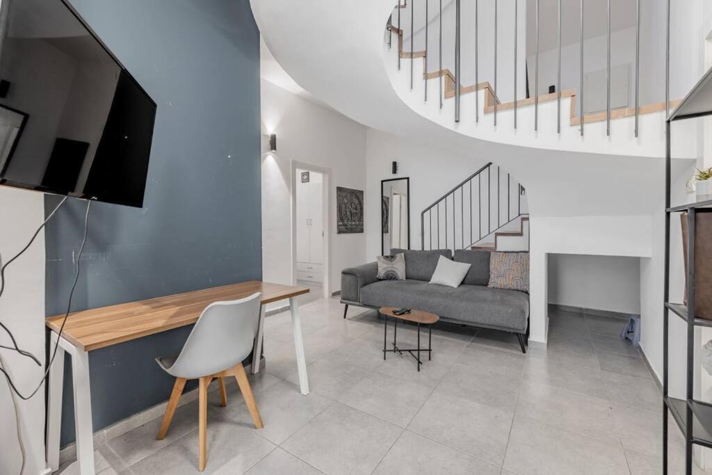 Apartment Allenby 114 Triplex Tel Aviv